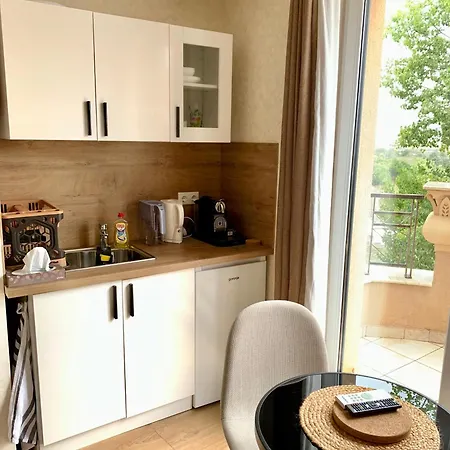 Compact Apartment Slantschew brjag